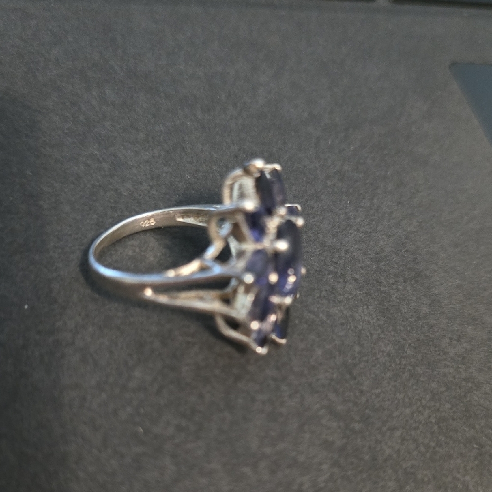 Stunning Silver and Blue Gemstone Ring‎ - Picture 3 of 13